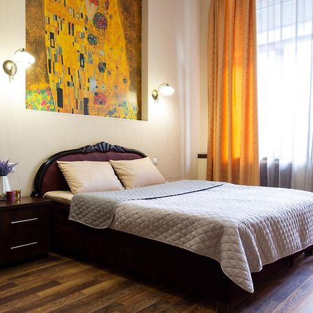 Royal Apartment On Pushkinskaya Charkiv Esterno foto